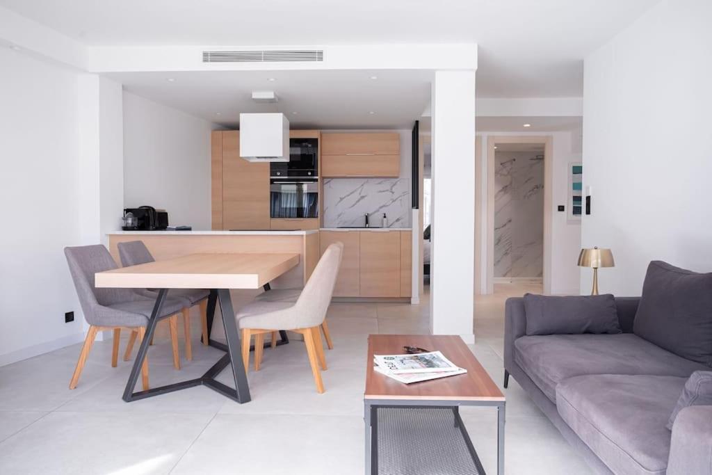 Amazing With Private Terrace & Full Air Conditioning - Walk To The Beach, La Croisette! - Latour Maubourg 18 By Halldis * Cannes